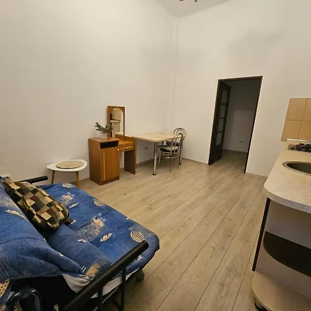 Apartment Ultra Pmv