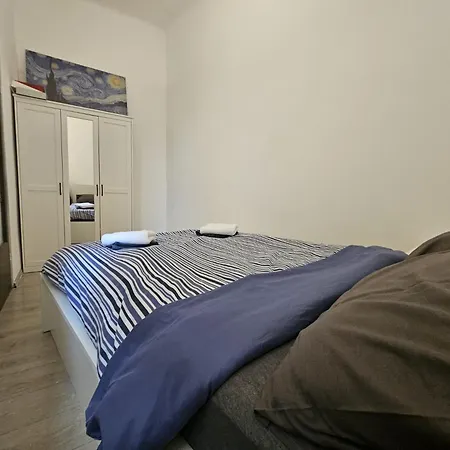 Apartment Ultra Pmv *